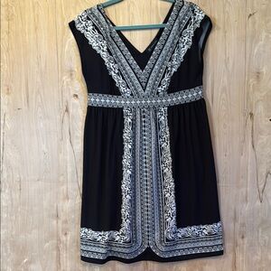 INC International Concepts Black and Silver Sleeveless V-Neck Dress